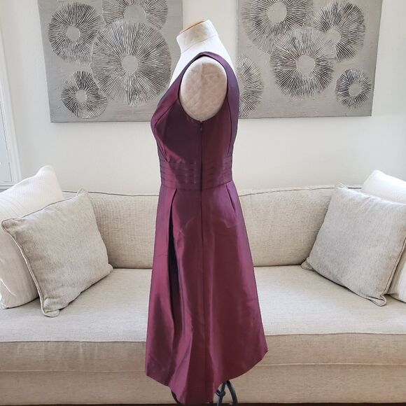 🌹 ANN TAYLOR 🌹 100% Silk Taffeta Knee Length Dress - [Size 4, Wine] - Picture 5 of 11